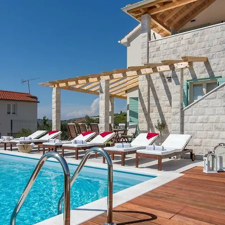 Luxury Mia Bella With Pool Villa Primosten